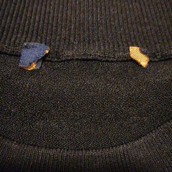 Louis Vuitton Women Uniform Sweater - Picture 3 of 8